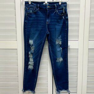 Kancan Signature Mid-Rise Ankle Skinny Jeans. Size 30/US 12